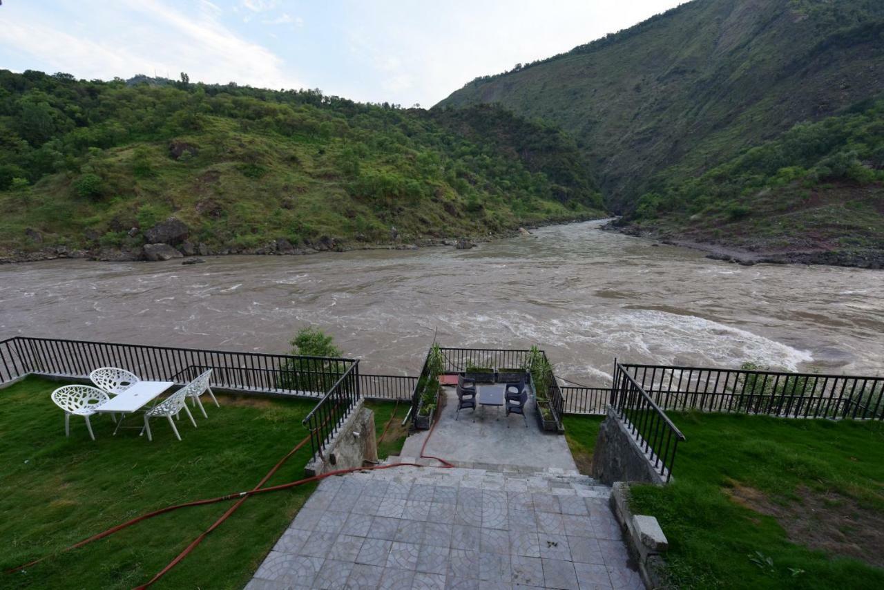 La Orilla Hotel Muzaffarabad Ngoại thất bức ảnh