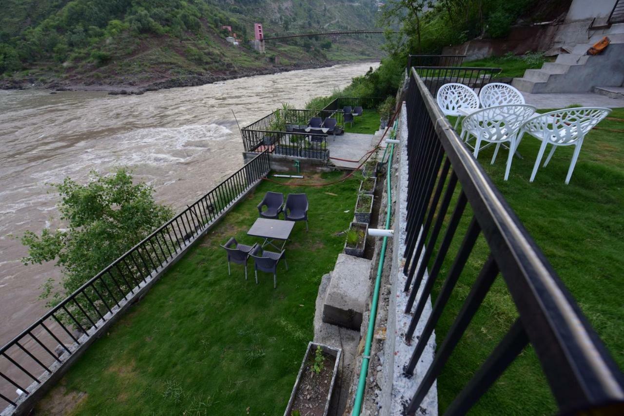 La Orilla Hotel Muzaffarabad Ngoại thất bức ảnh