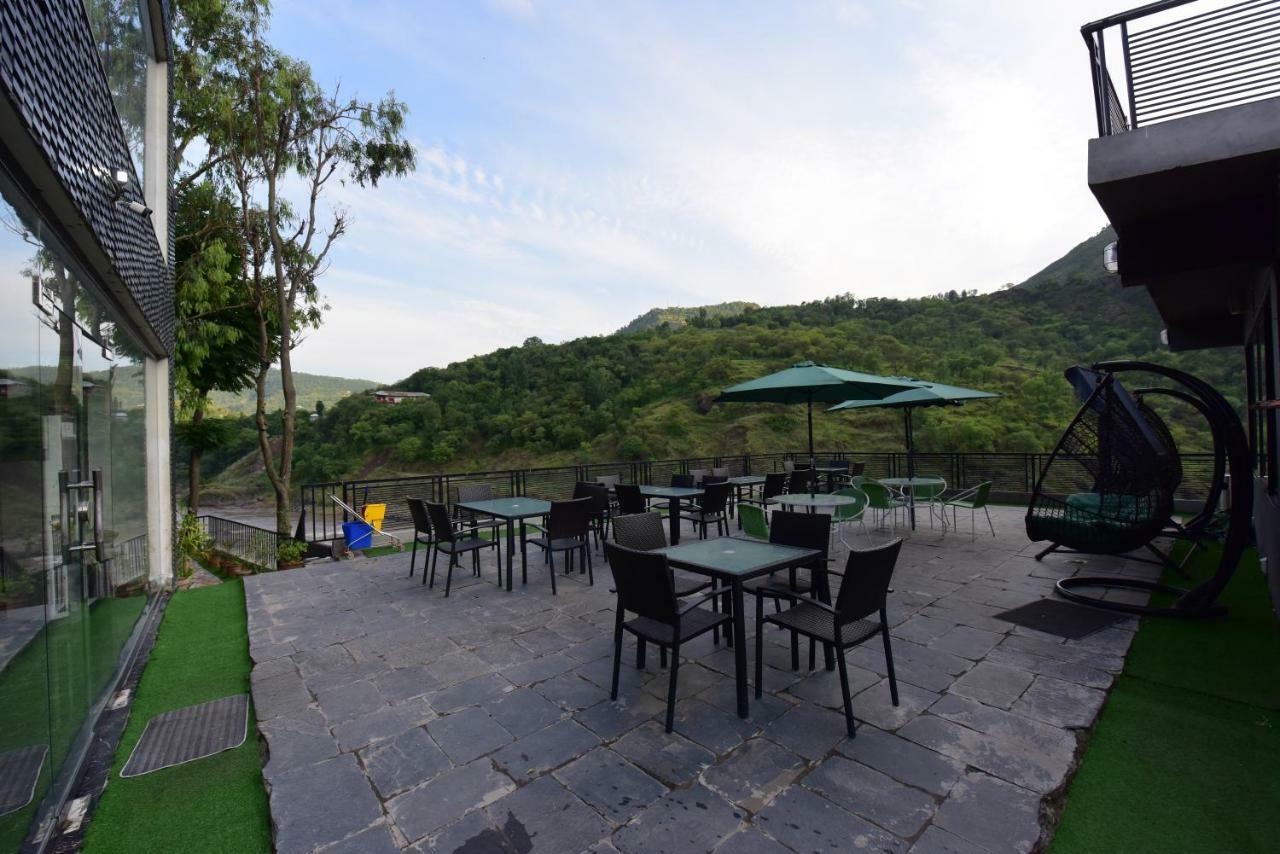 La Orilla Hotel Muzaffarabad Ngoại thất bức ảnh